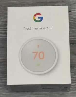 Wysdom Shields Energy Efficiency Logo