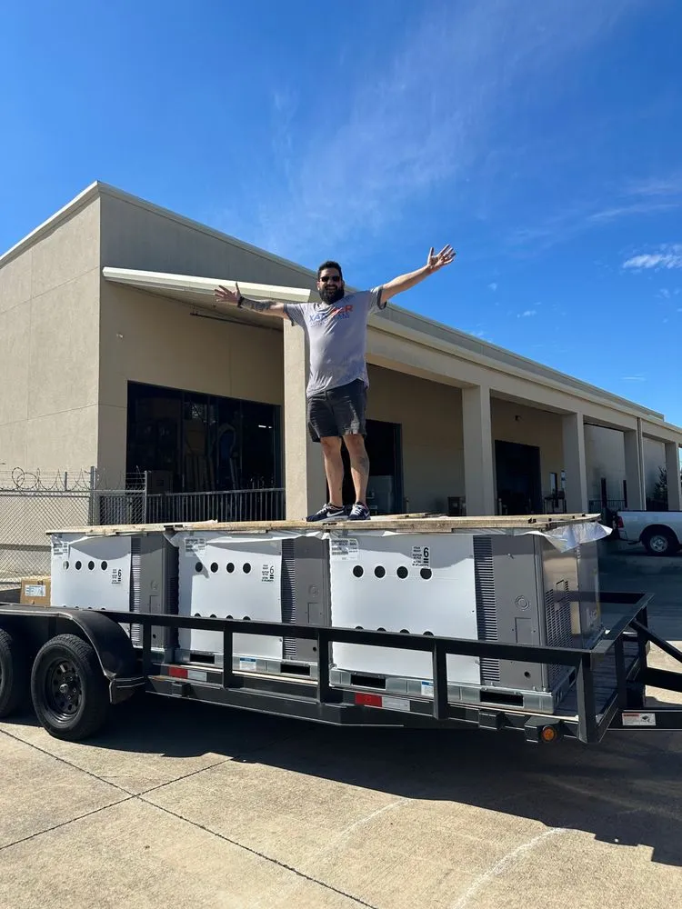 Slide of Xander comfort