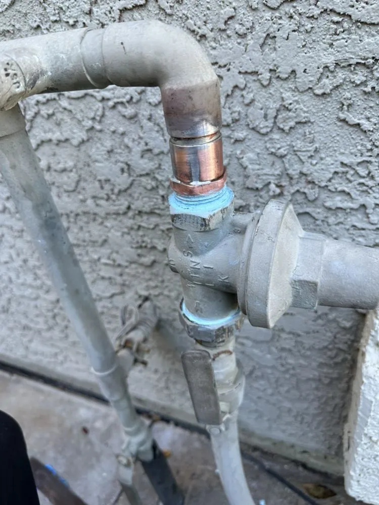 Slide of Xavi’s Handyman Services