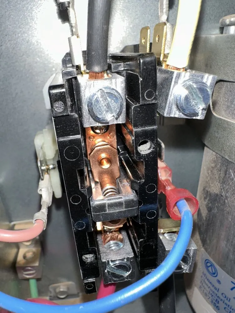 Slide of Xavi’s Handyman Services