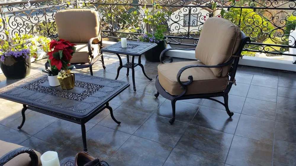 Slide of Xiane Homes