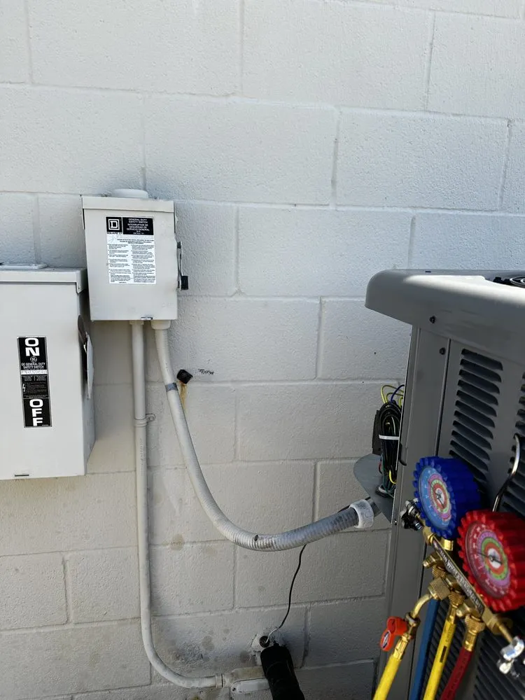 Slide of Xoom Air Conditioning