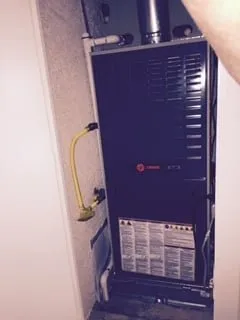 Slide of Xpress Heating Air and Solar