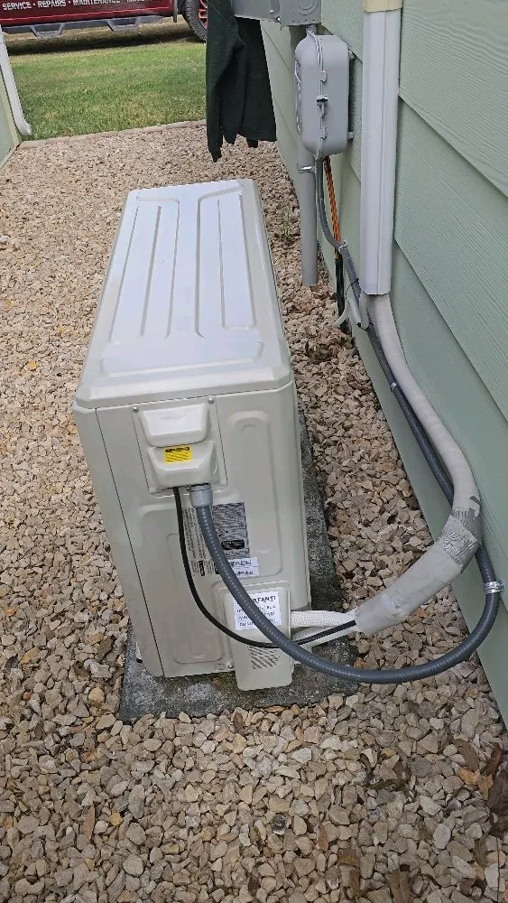 Slide of Yanez Heating & Air