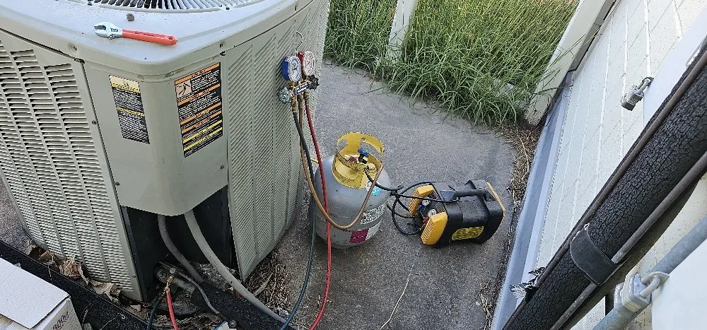 Slide of Yanez Heating & Air