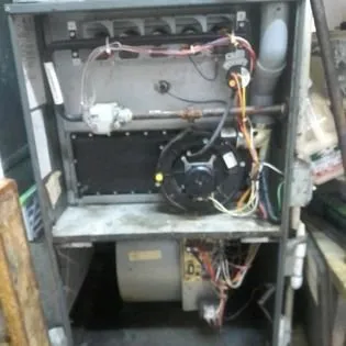 Slide of Year Long Clima