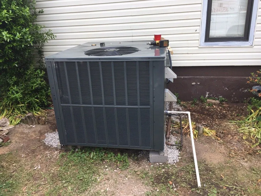 Slide of Yearwood Heating And Air