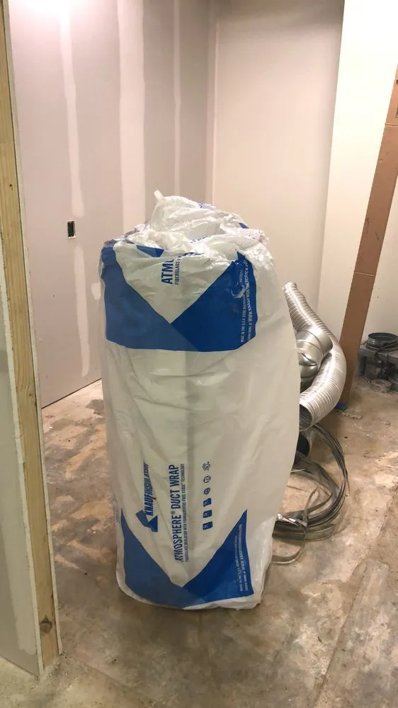 Slide of Yeti's Mechanical Airconditioning & Heat