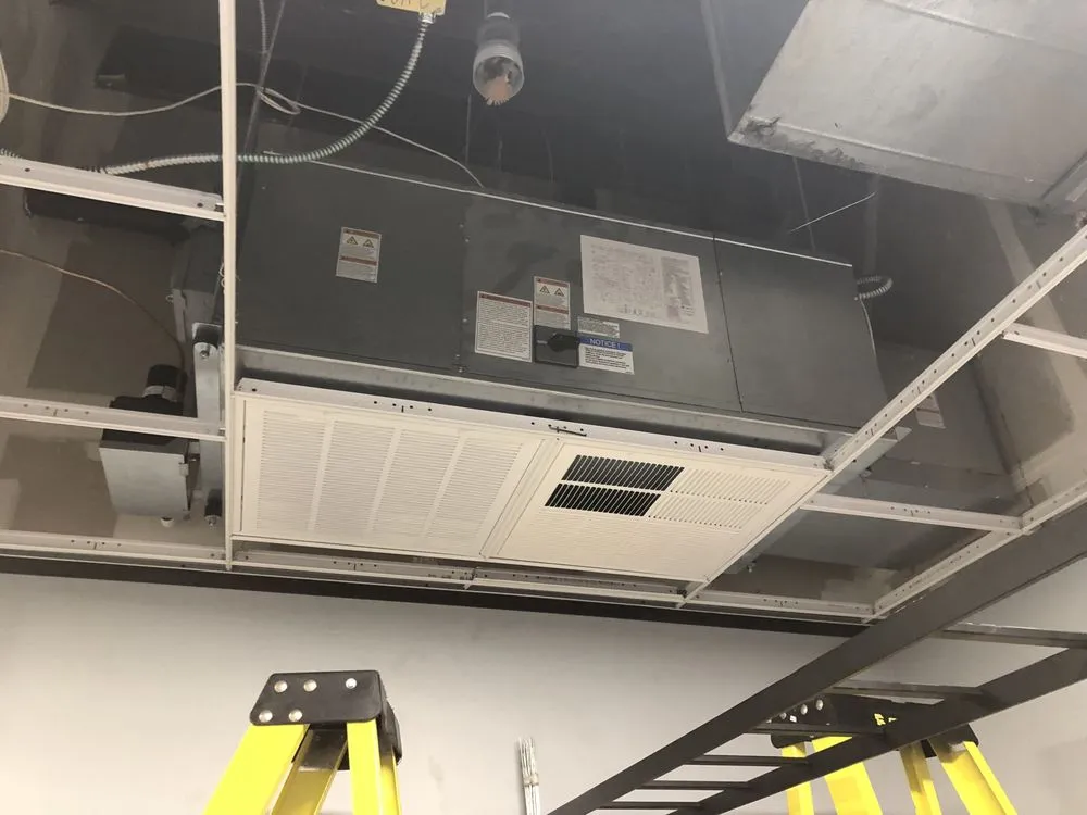 Slide of Yeti's Mechanical Airconditioning & Heat