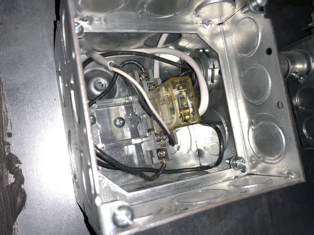 Slide of Yeti's Mechanical Airconditioning & Heat