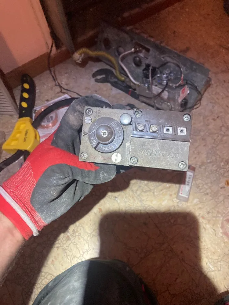 Slide of Yildiz Heating Air Conditioning and Water Heaters