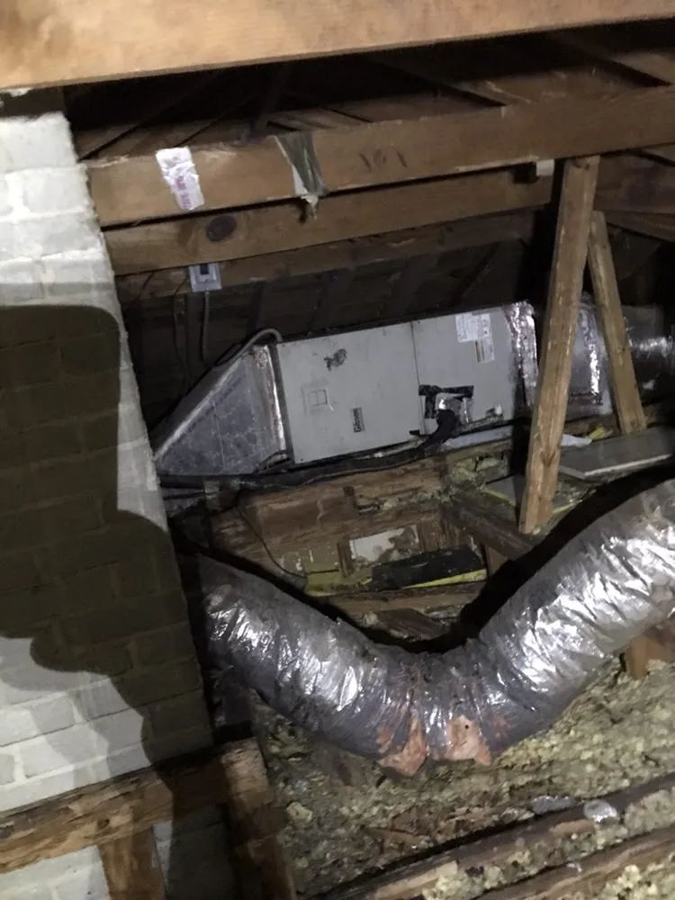 Slide of Yoakum Air Conditioning