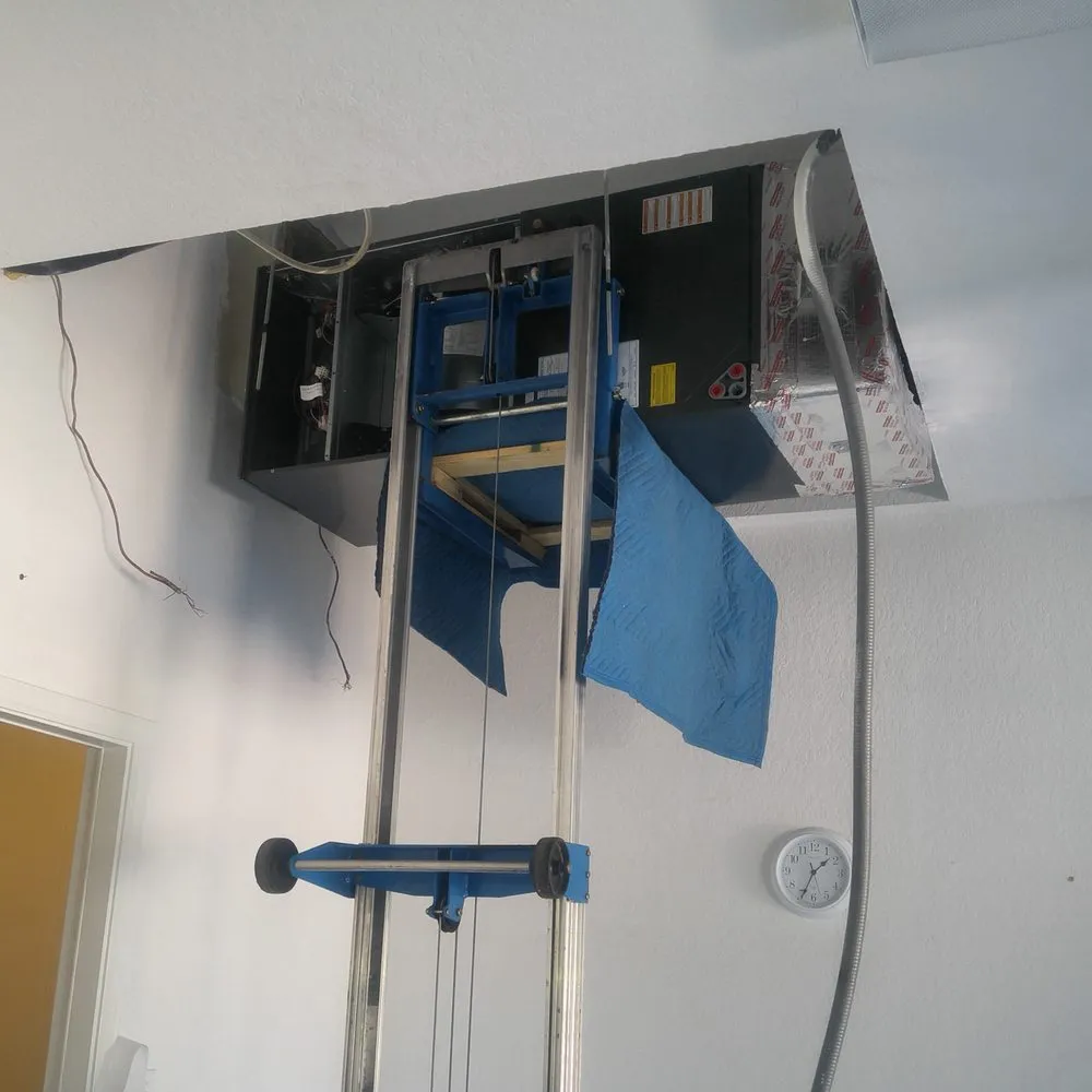 Slide of Yoakum Air Conditioning