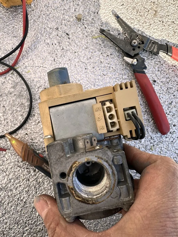 Slide of Yong Hong Wu Heating & Cooling Inc