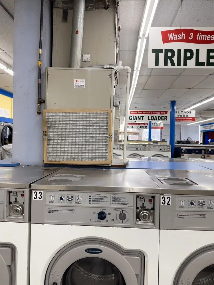 Slide of Yong Hong Wu Heating & Cooling Inc