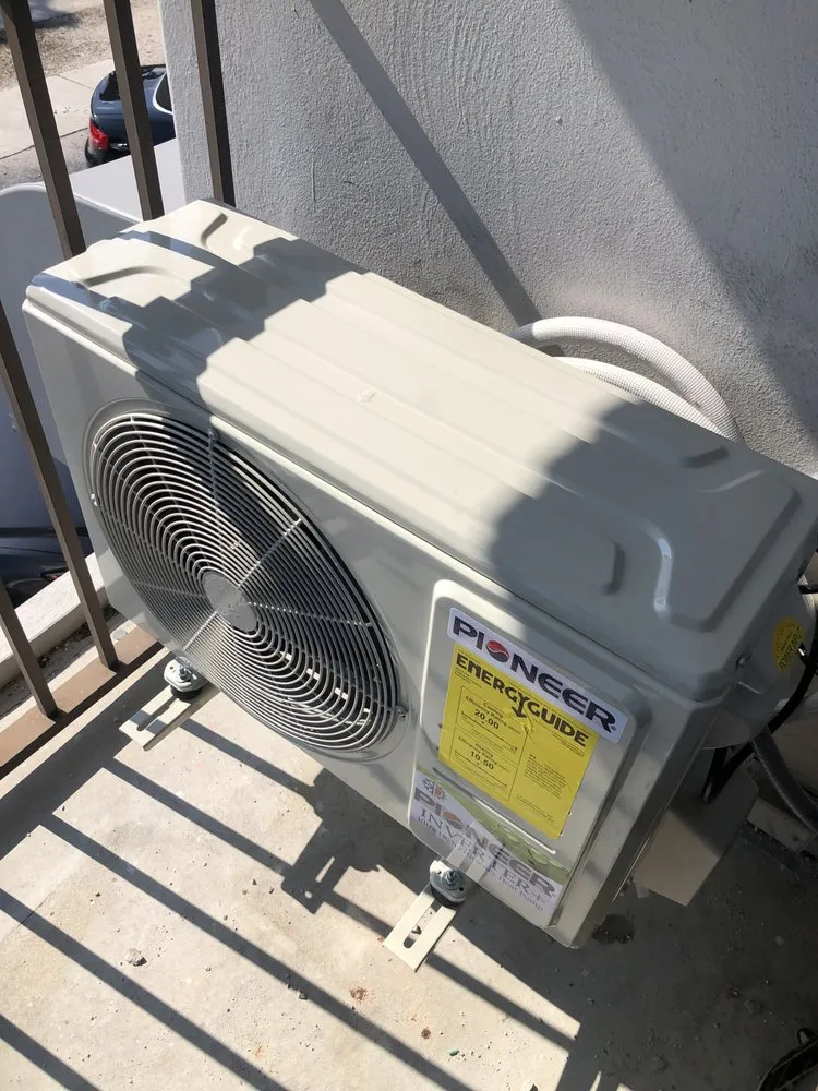 Slide of Yorgis Servicio Y Reparación