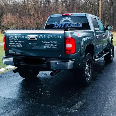 Yorktowne Industrial Solutions Logo