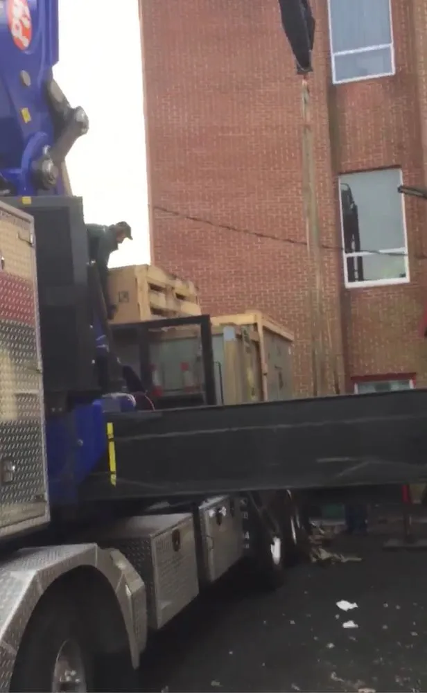 Slide of Y&S Refregration