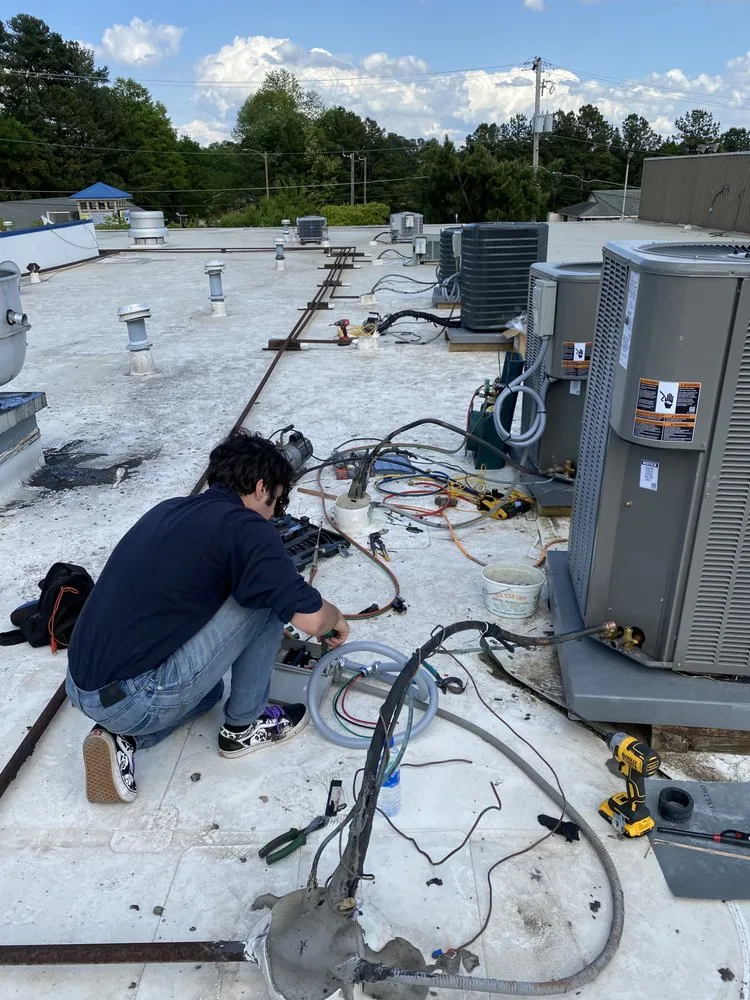 Slide of Yu-Bar Hvac