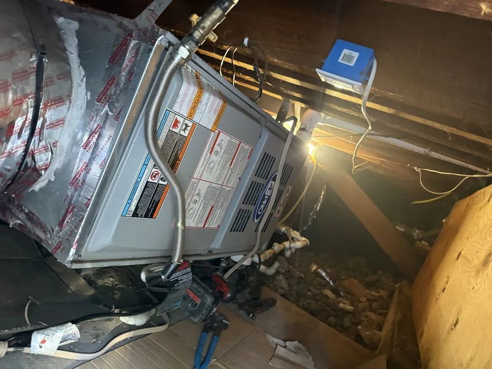 Slide of Yucelys Heating and Air and Mechanical