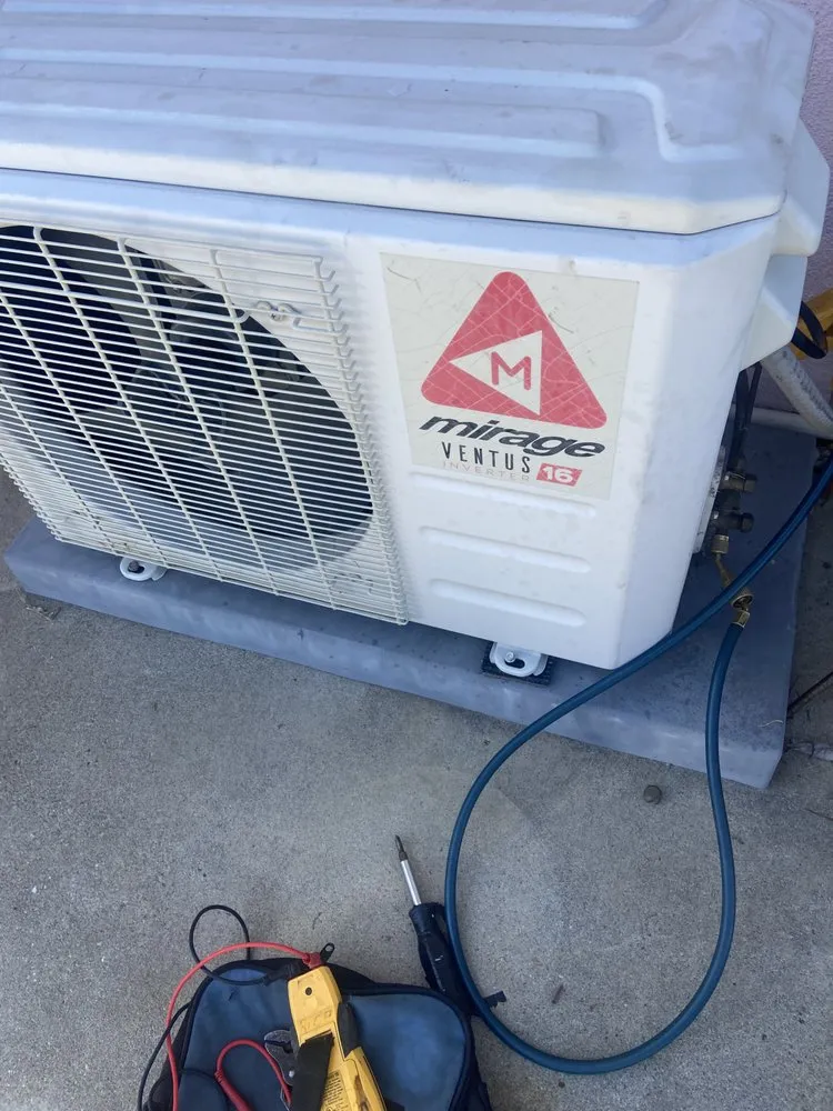 Slide of Yucelys Heating and Air and Mechanical