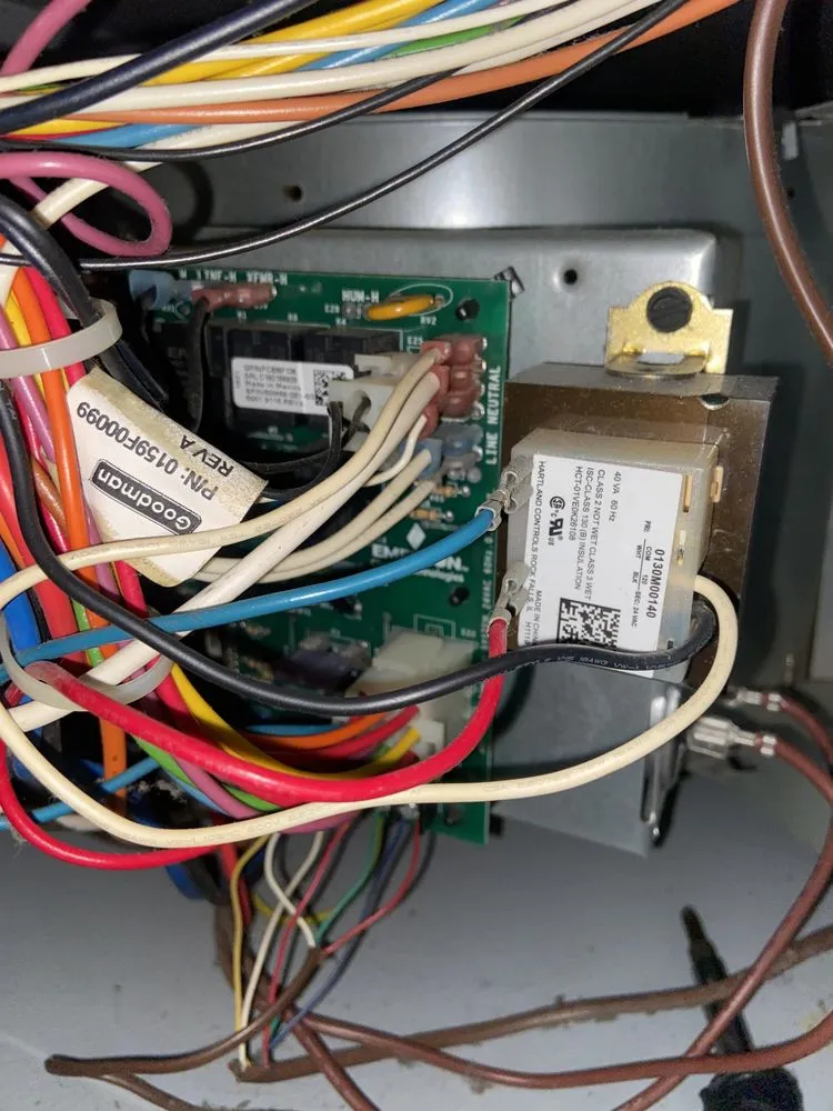 Slide of Yucelys Heating and Air and Mechanical