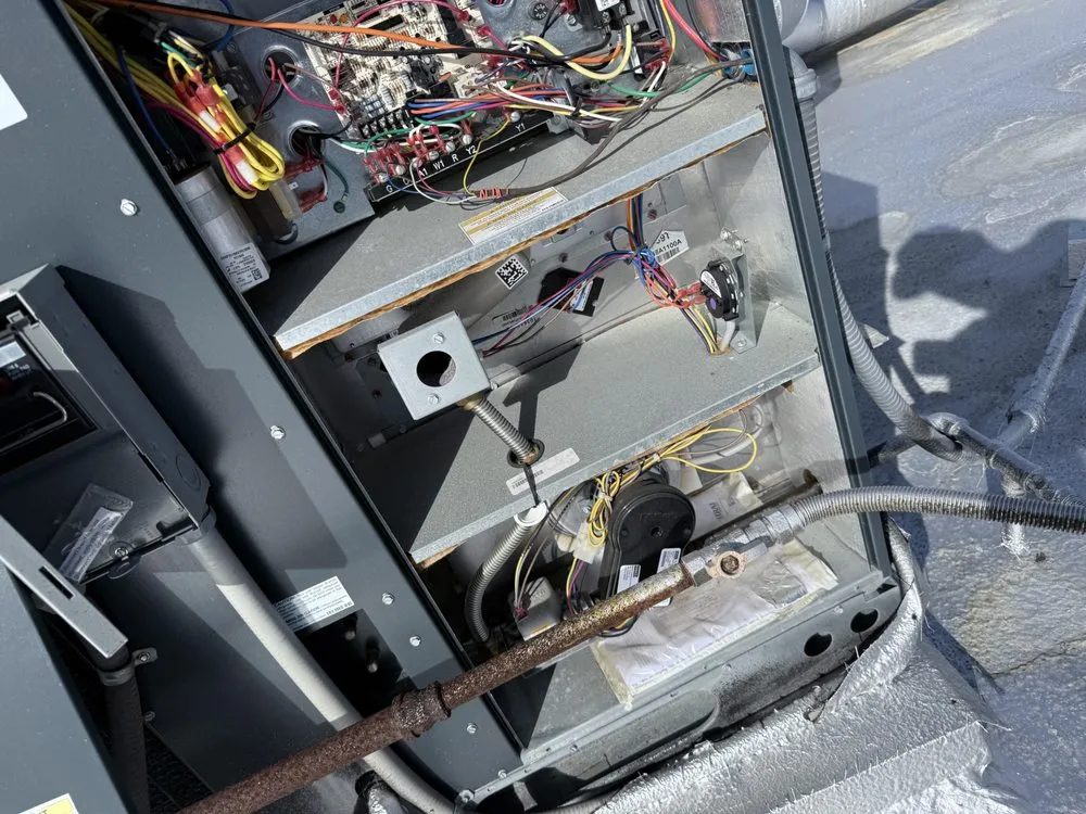 Slide of Yucelys Heating and Air and Mechanical