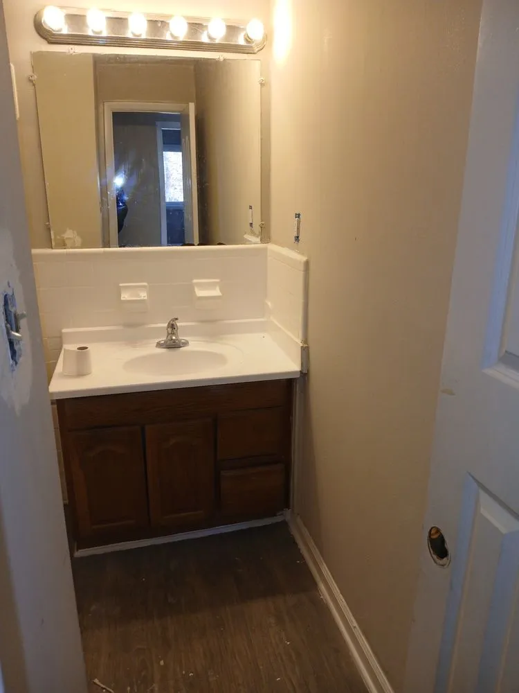 Slide of Zacka G Home Improvement