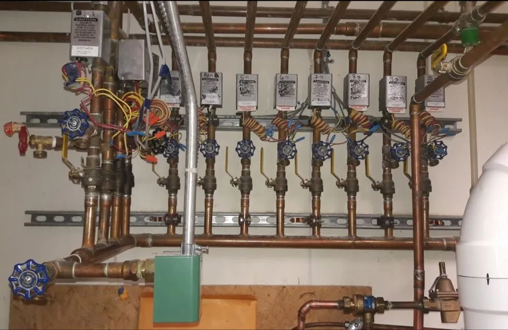 Slide of Zaina Service Tech