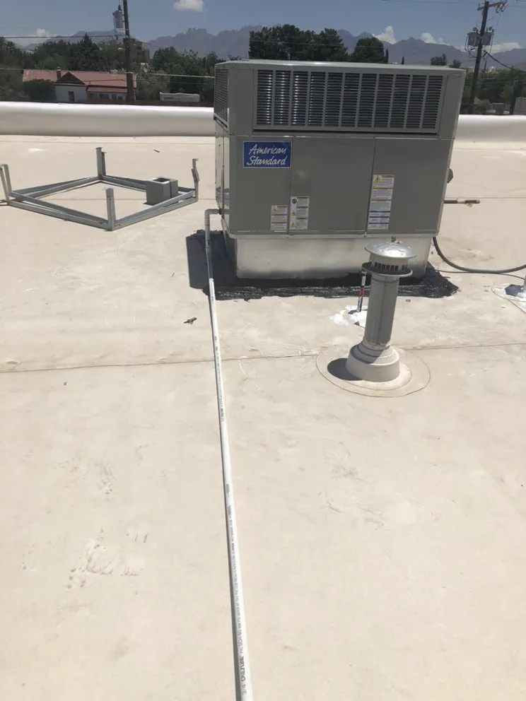 Slide of Zamora Refrigeration