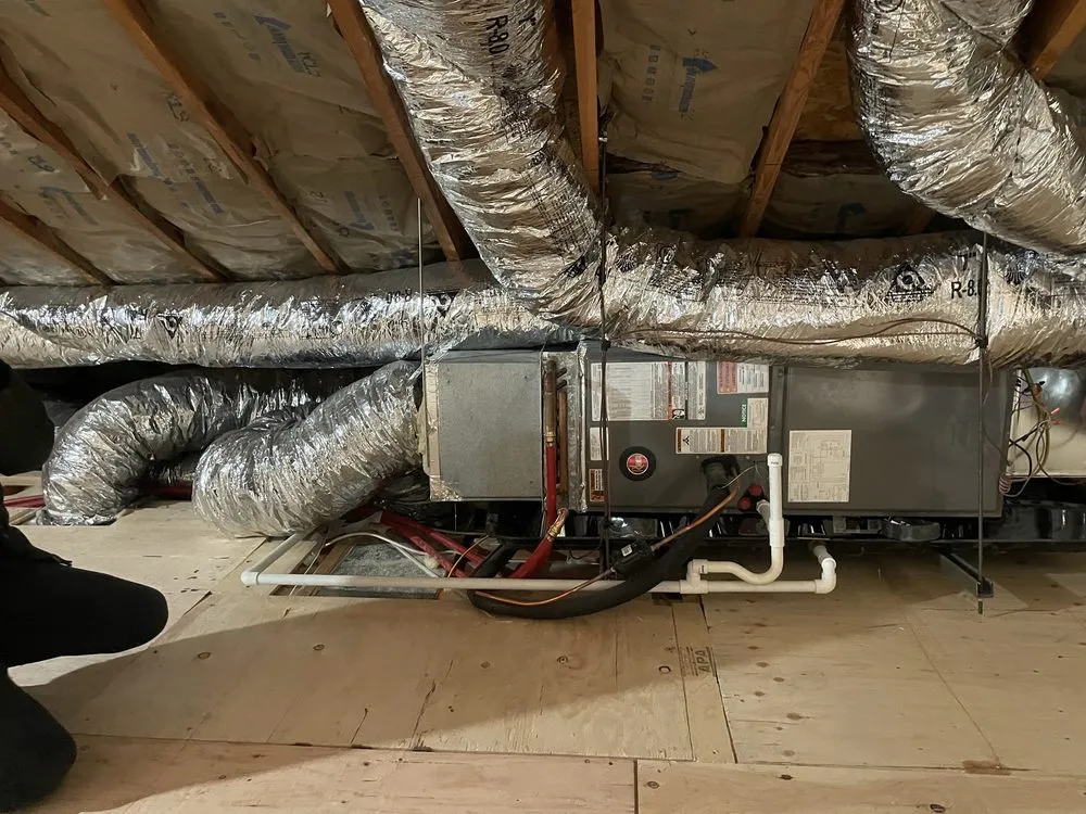 Slide of Zara Heating Cooling