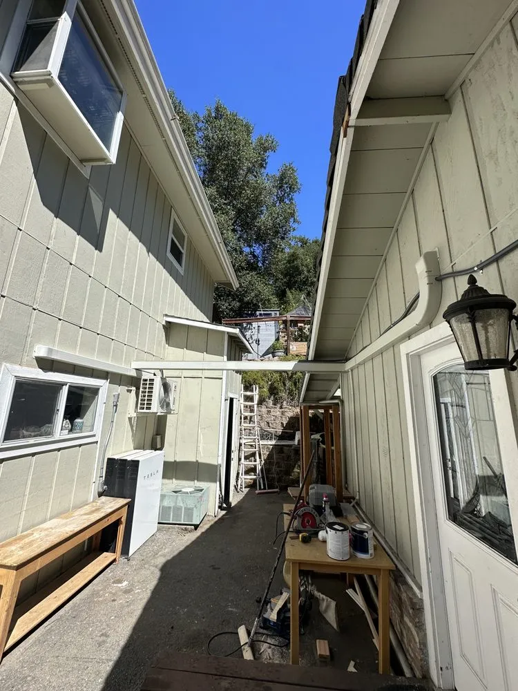 Slide of Zay’s Heating and Cooling