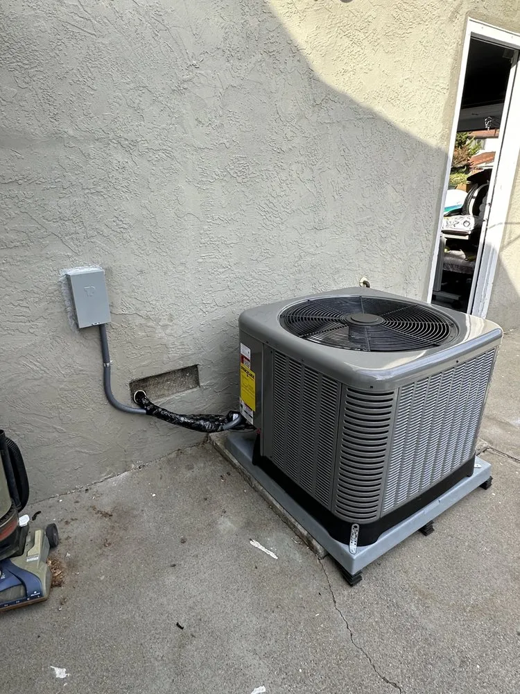 Slide of Zay’s Heating and Cooling