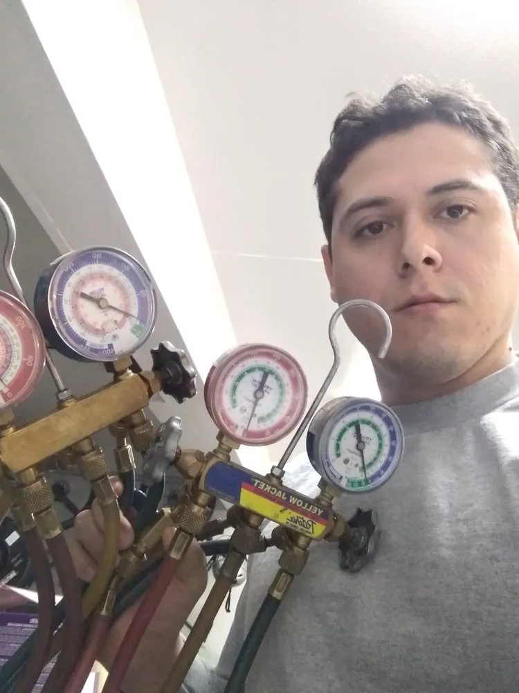 Slide of Zelaya Air Conditioning