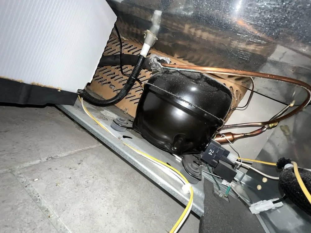 Slide of Zero-Cold Appliance Repair