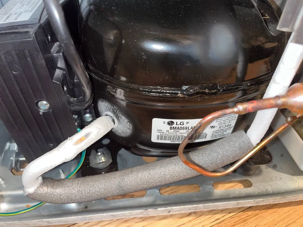 Slide of Zero-Cold Appliance Repair