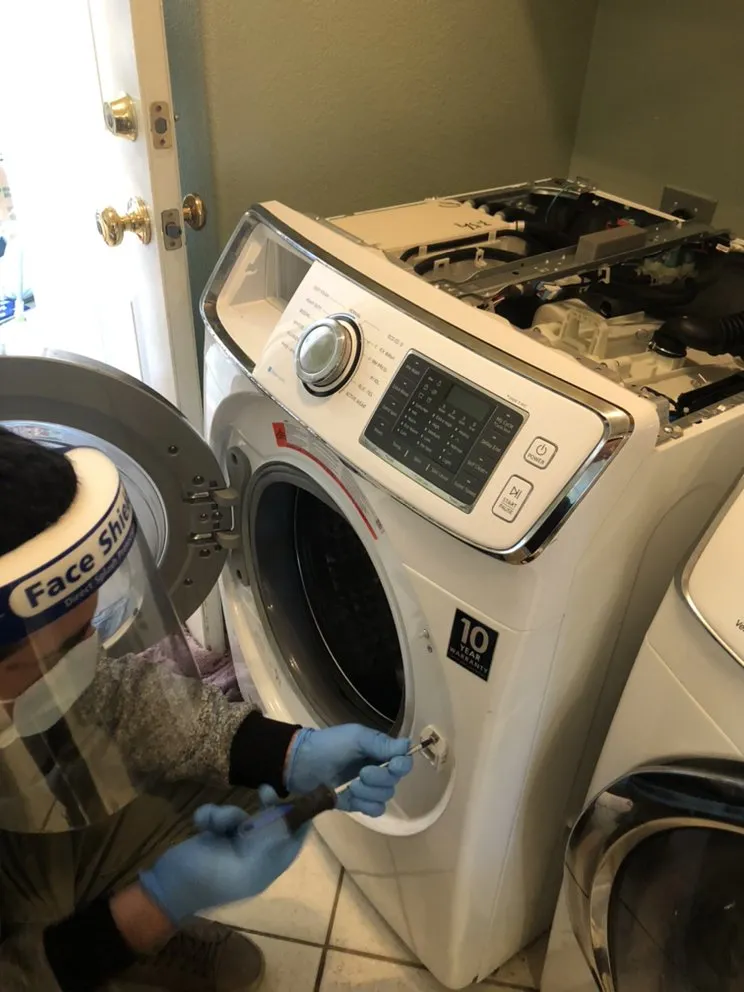 Slide of Zeus Appliance Services