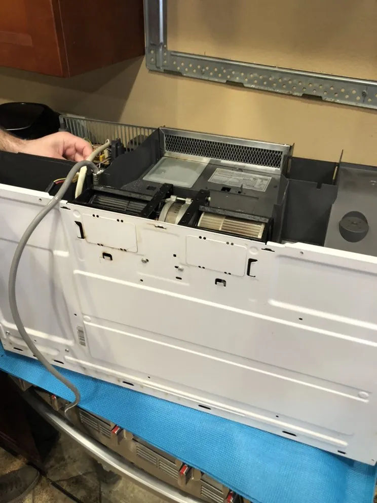 Slide of Zeus Appliance Services