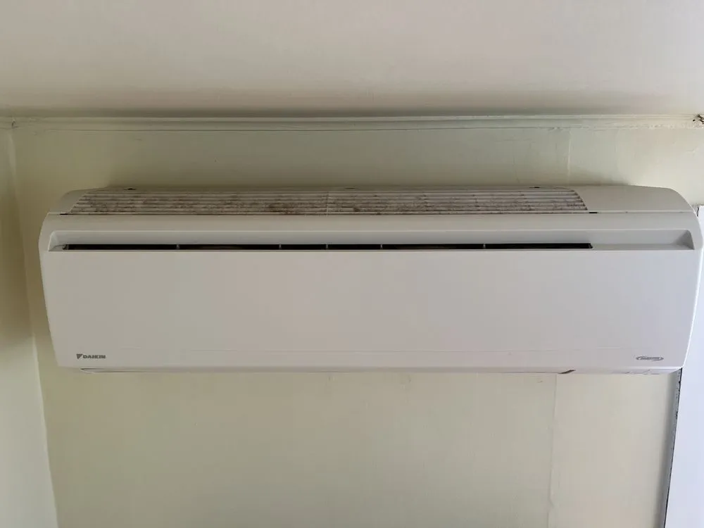 Slide of ZM Heat Pump Cleaning