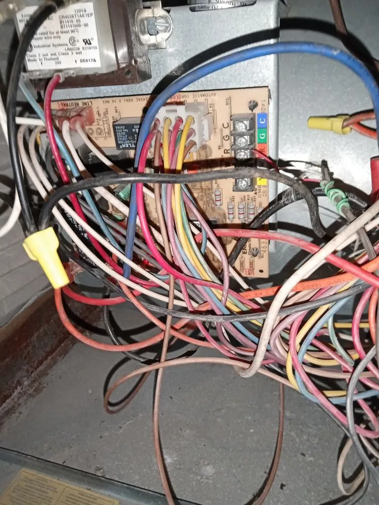 Slide of Zuno General Contractors