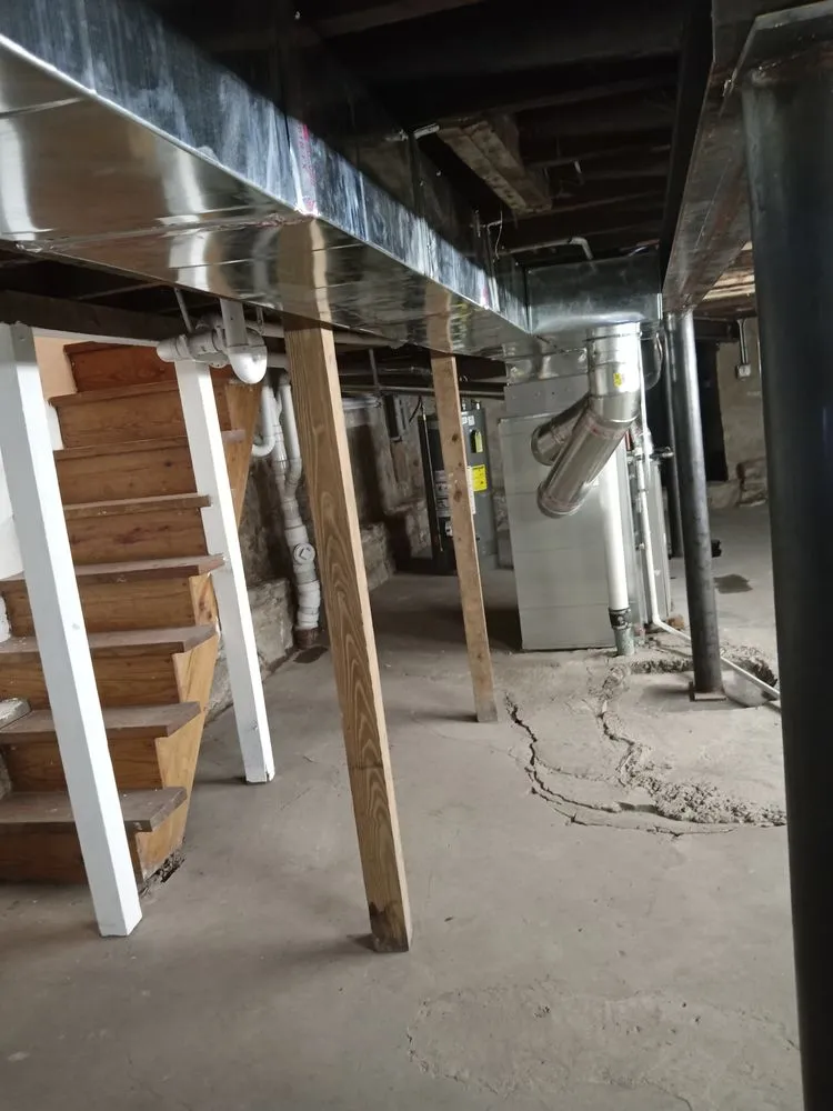 Slide of Zuno General Contractors