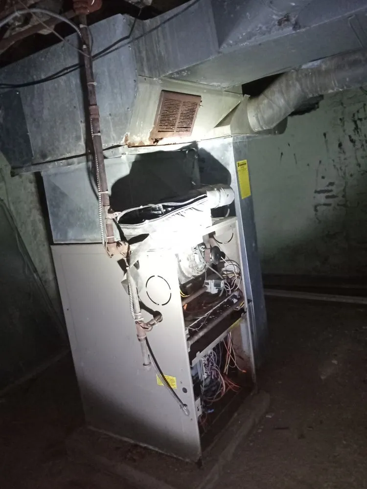 Slide of Zuno General Contractors